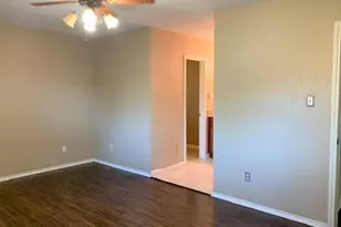 2123 Williamsburg Ct, League City, TX 77573 - Photo 11