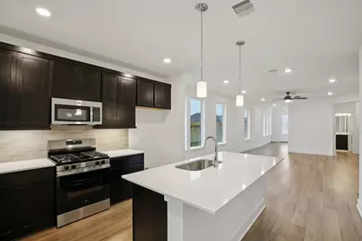 21607 Berry Crest, Waller, TX 77484 - Photo 9