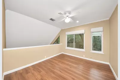 153 Litchfield Lane, Houston, TX 77024 - Photo 13