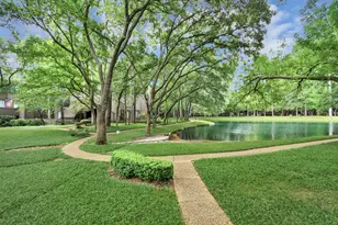 153 Litchfield Ln, Houston, TX 77024 - Photo 35