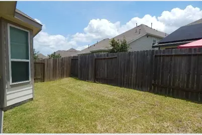 4516 Danielle Gardens Lane, Conroe, TX 77304 - Photo 3
