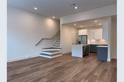 881 Rachel Street #D, Houston, TX 77091 - Photo 3