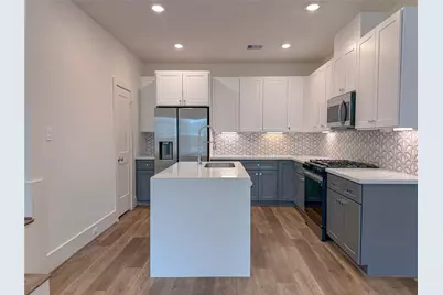 881 Rachel Street #D, Houston, TX 77091 - Photo 5
