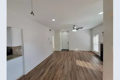 2025 Augusta Drive #303, Houston, TX 77057 - Photo 11