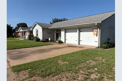 2805 Pine Street, Galveston, TX 77551 - Photo 9
