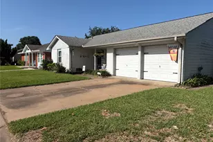 2805 Pine St, Galveston, TX 77551 - Photo 9