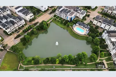 852 Dunleigh Meadows Lane, Houston, TX 77055 - Photo 3