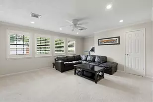 23 Rustic View Ct, The Woodlands, TX 77381 - Photo 15