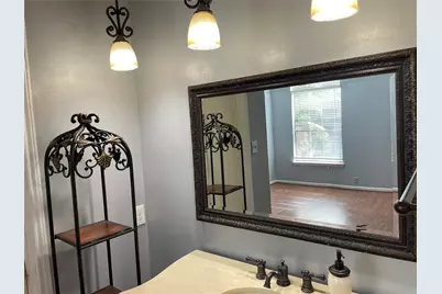 2829 Timmons Lane #215, Houston, TX 77027 - Photo 11