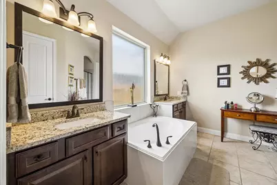 10835 Paula Bluff Lane, Cypress, TX 77433 - Photo 21