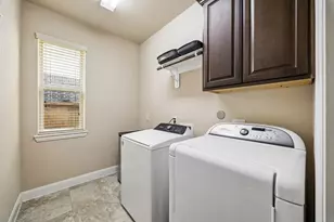 10835 Paula Bluff Ln, Cypress, TX 77433 - Photo 27