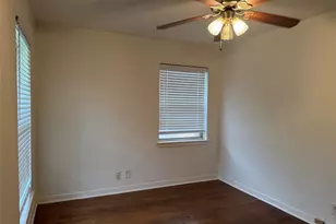 4013 Newshire Dr, Houston, TX 77025 - Photo 13