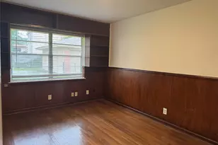 4013 Newshire Dr, Houston, TX 77025 - Photo 7