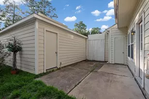 23851 Township Elm St, Spring, TX 77373 - Photo 23
