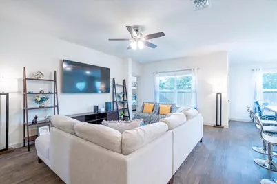 201 Elm Creek Drive, Hutto, TX 78634 - Photo 7