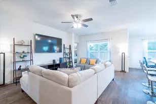 201 Elm Crk Dr, Hutto, TX 78634 - Photo 7