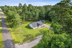 141 Summer Pl, Livingston, TX 77351 - Photo 7