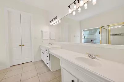 1322 Kirby Lake Court, Richmond, TX 77406 - Photo 41