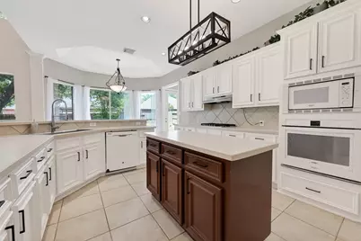 1322 Kirby Lake Court, Richmond, TX 77406 - Photo 15