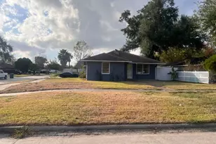 2146 Minnesota St, Houston, TX 77034 - Photo 17