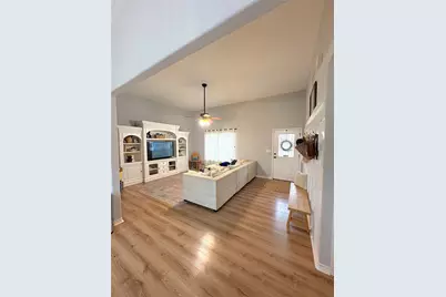 165 Dandelion Trail, San Marcos, TX 78666 - Photo 11