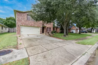 17302 Pecan Acres Drive, Sugar Land, TX 77498 - Photo 3