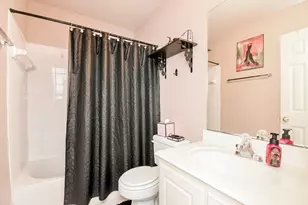 17302 Pecan Acres Dr, Sugar Land, TX 77498 - Photo 33