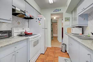 3220 69th St, Galveston, TX 77551 - Photo 15