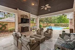 11910 Longleaf Ln, Houston, TX 77024 - Photo 43