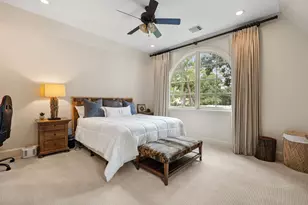 11910 Longleaf Ln, Houston, TX 77024 - Photo 35