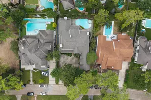 11910 Longleaf Ln, Houston, TX 77024 - Photo 3