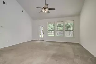 16617 Conner Creek Ln, Houston, TX 77044 - Photo 9