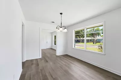 5002 Live Oak Drive, Texas City, TX 77591 - Photo 7