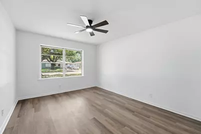 5002 Live Oak Drive, Texas City, TX 77591 - Photo 15