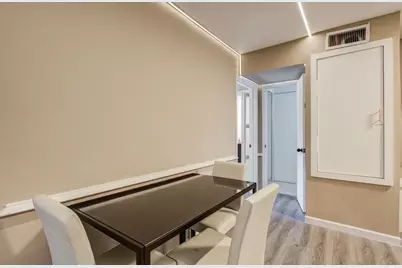 4641 Wild Indigo Street #433, Houston, TX 77027 - Photo 15