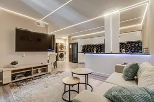 4641 Wild Indigo St, Houston, TX 77027 - Photo 5