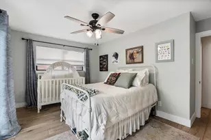 2314 Droxford Dr, Houston, TX 77008 - Photo 17