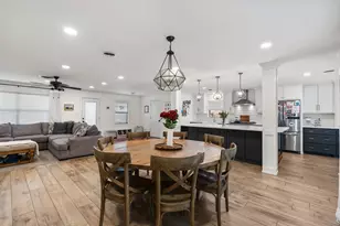 2314 Droxford Dr, Houston, TX 77008 - Photo 9