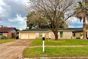 7754 Bunker Wood Ln, Houston, TX 77086 - Photo 1