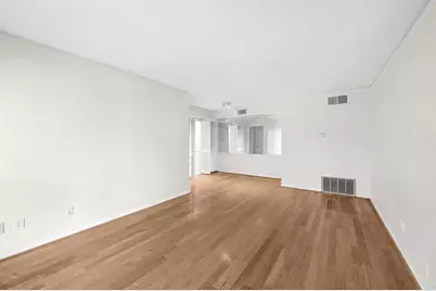 800 Post Oak Boulevard #31, Houston, TX 77056 - Photo 5