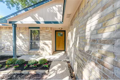 18927 Pine Trace Court, Humble, TX 77346 - Photo 9