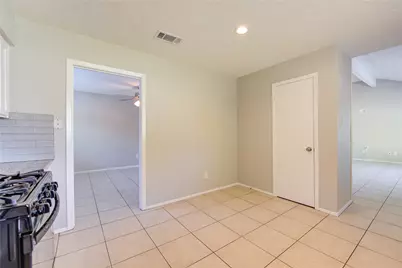 18927 Pine Trace Court, Humble, TX 77346 - Photo 23