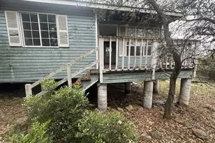 855 15th W, Lakehills, TX 78063 - Photo 5