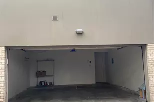 10811 Richmond Ave, Houston, TX 77042 - Photo 11