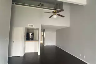 10811 Richmond Ave, Houston, TX 77042 - Photo 3