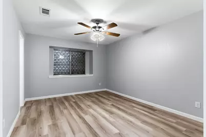 1620 Beachcomber Lane, Houston, TX 77062 - Photo 11