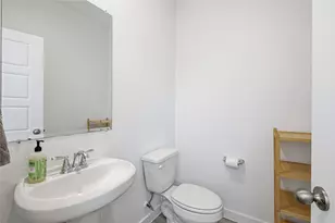 2919 Crown Gate Dr, Houston, TX 77047 - Photo 17