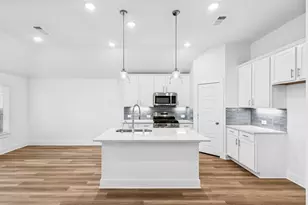 715 Michelia St, Magnolia, TX 77354 - Photo 5