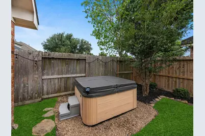 12323 E Elizabeth Shore Loop, Cypress, TX 77433 - Photo 25