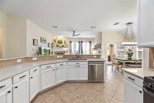 12323 E Elizabeth Shore Loop, Cypress, TX 77433 - Photo 5